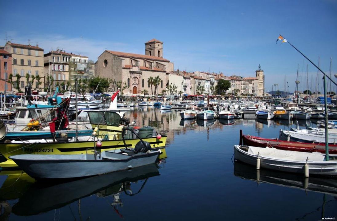 2 Pieces Avec Grande Terrasse Appartement La Ciotat Buitenkant foto
